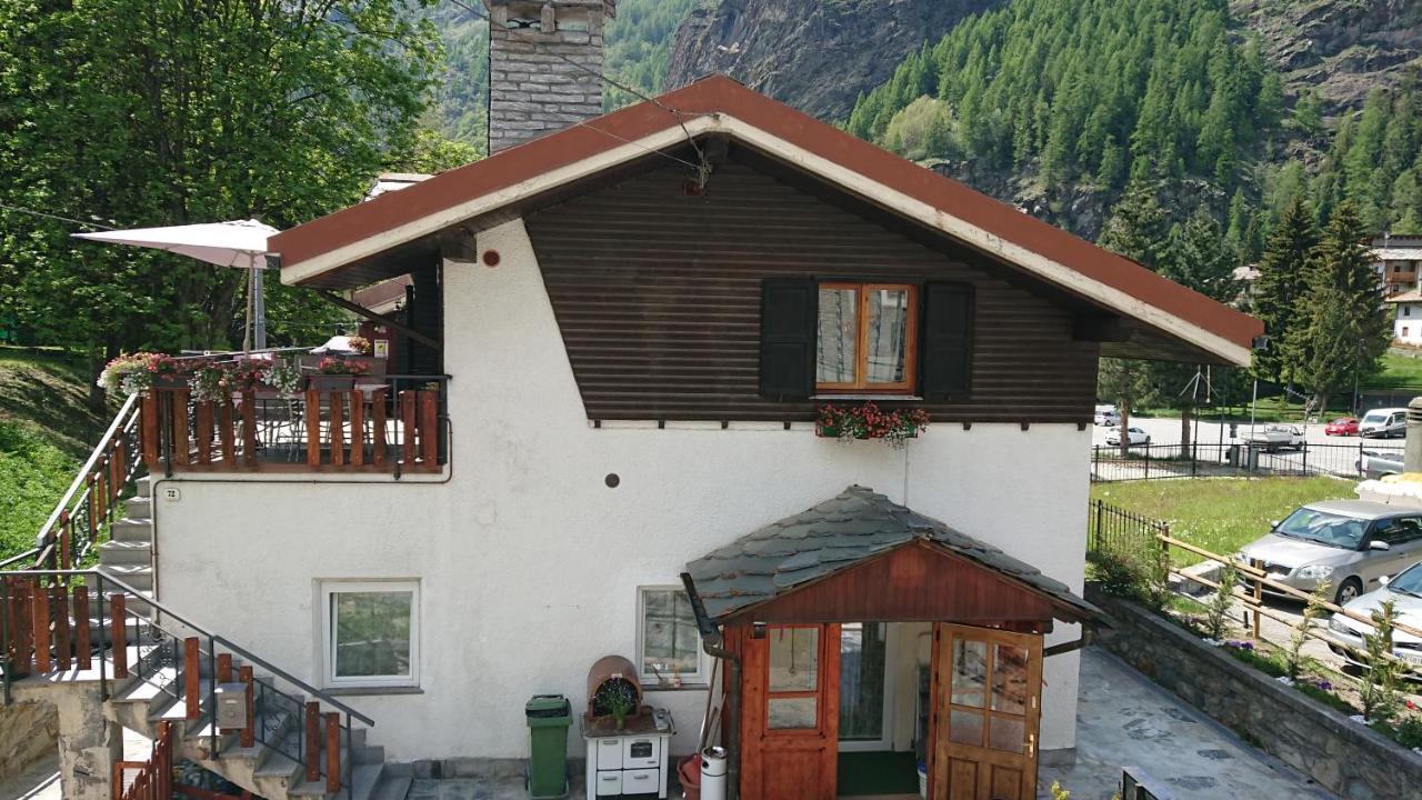 B&B Maison Odille Valtournenche Dış mekan fotoğraf
